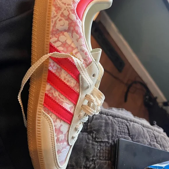 New in Box Adidas Liberty London Sambas - Picture 4 of 5